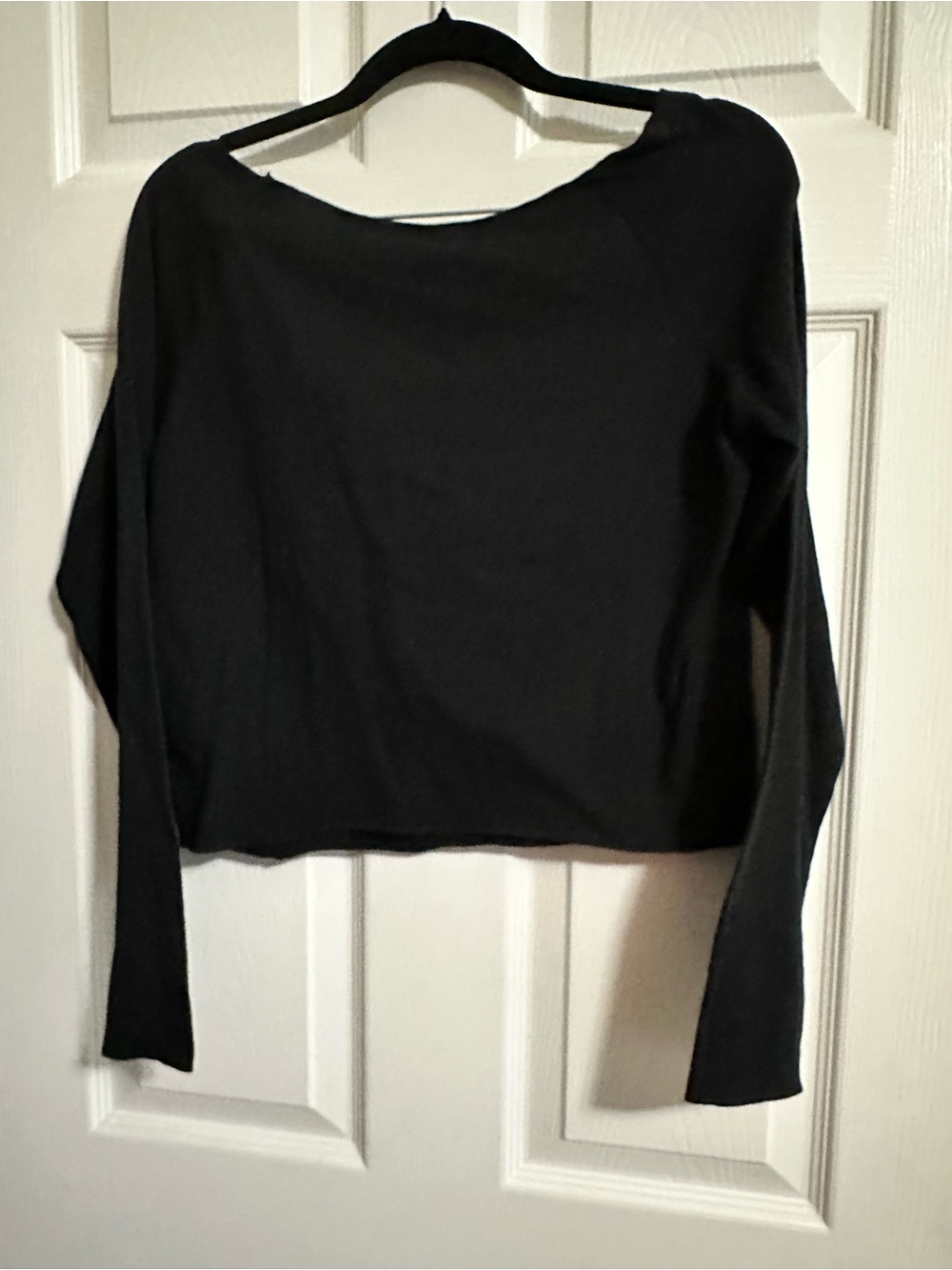 Wild Fable Womens Long Sleeve V-Neck Cropped Top, Black Size XL - Picture 4 of 4